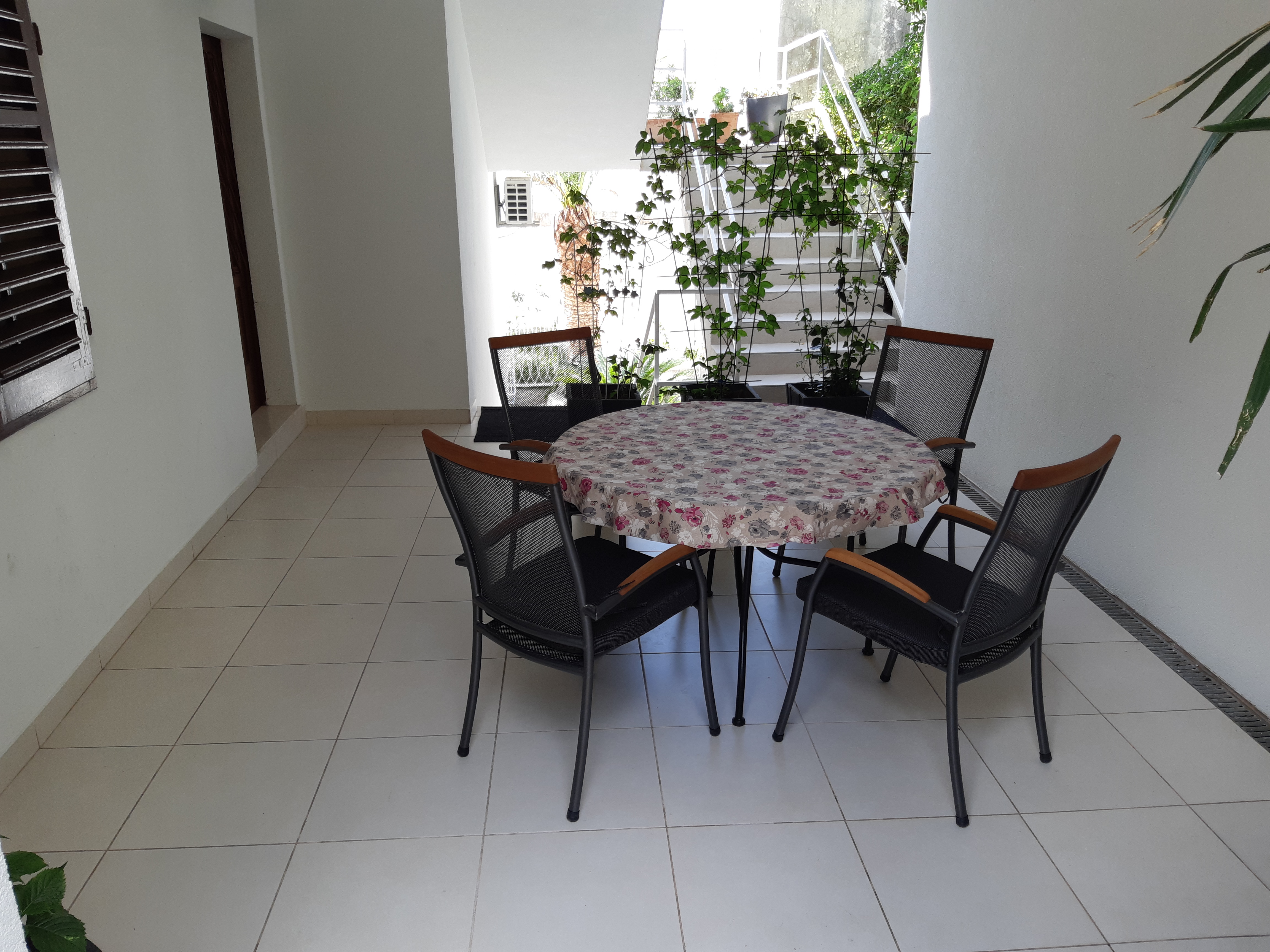 apartment-brela