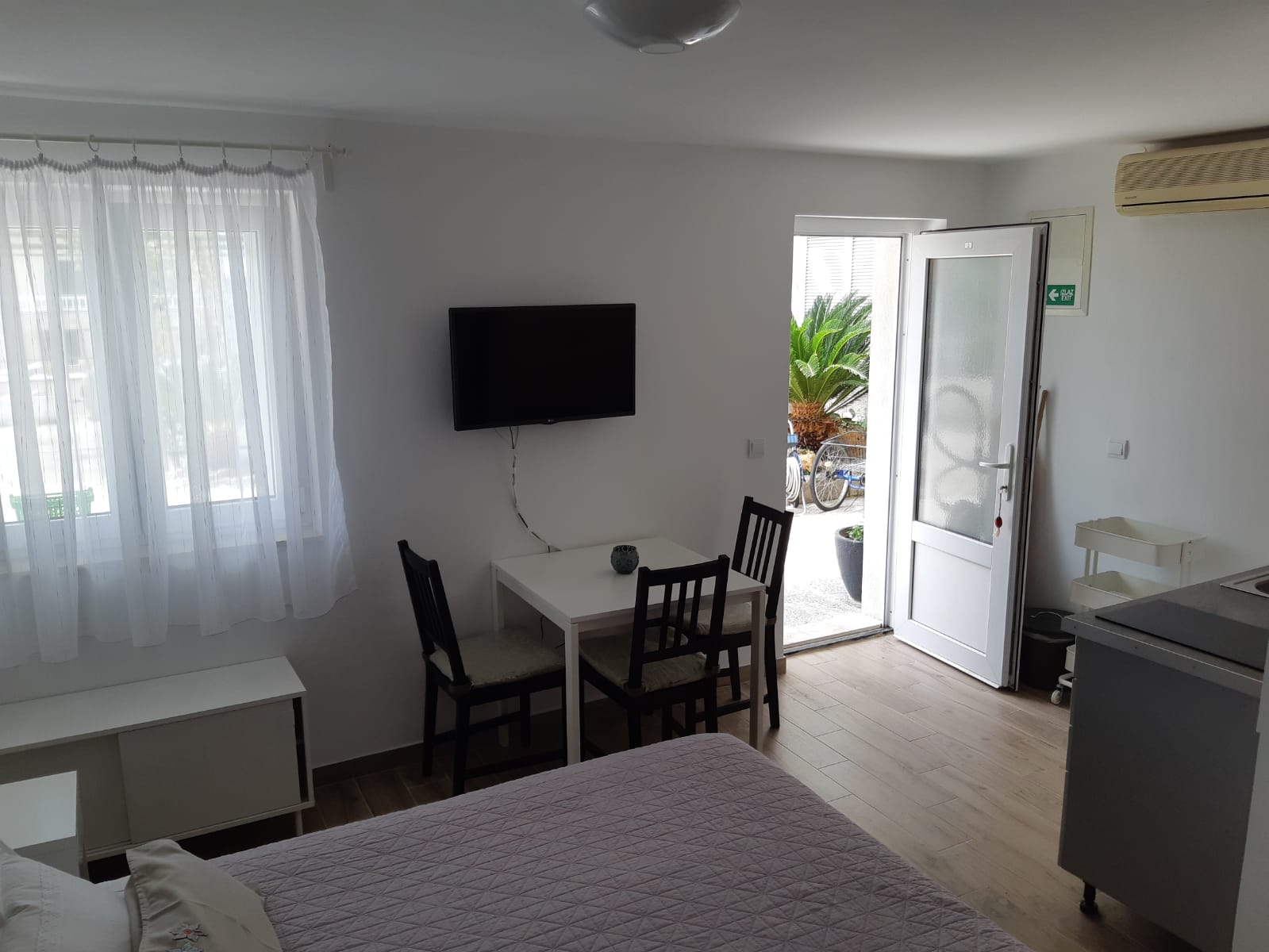 apartment-brela